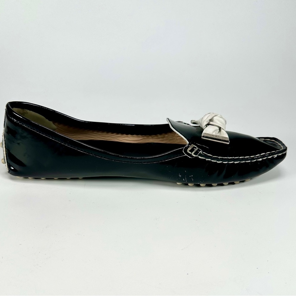 Tod's Women's Bilbao Black Patent
Leather Loafers - Picture 4 of 10
